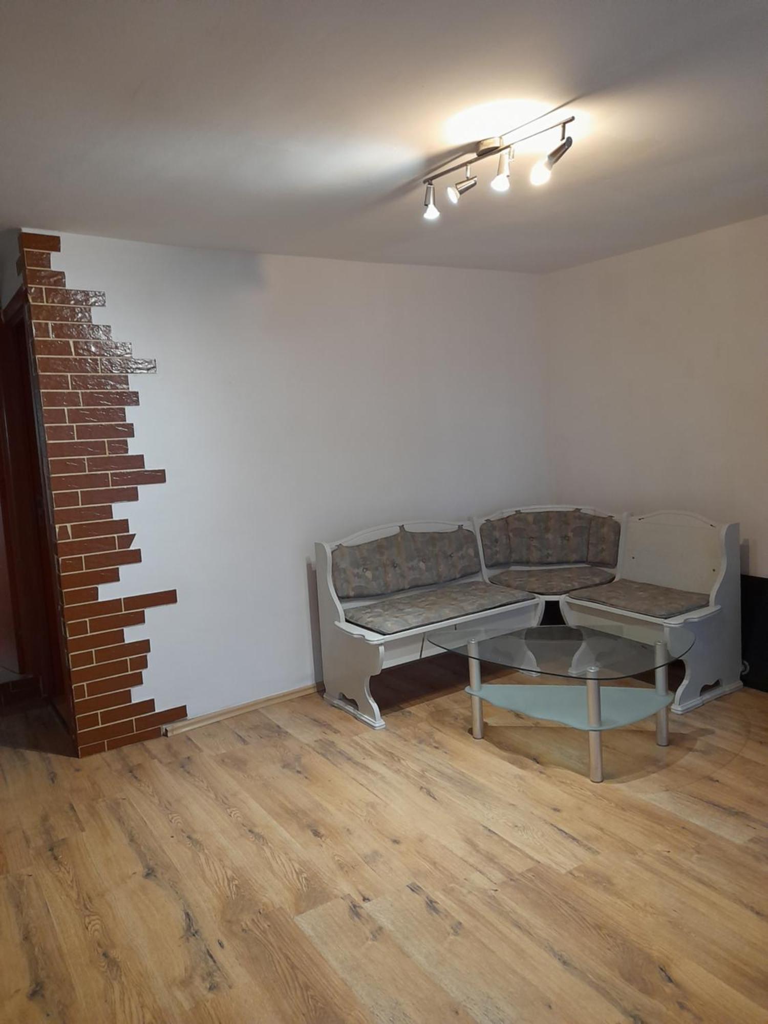 Garsoniera Sic Zona Terapia Zona Linistita La Casa Cu Parcare Cluj-Napoca Exterior foto
