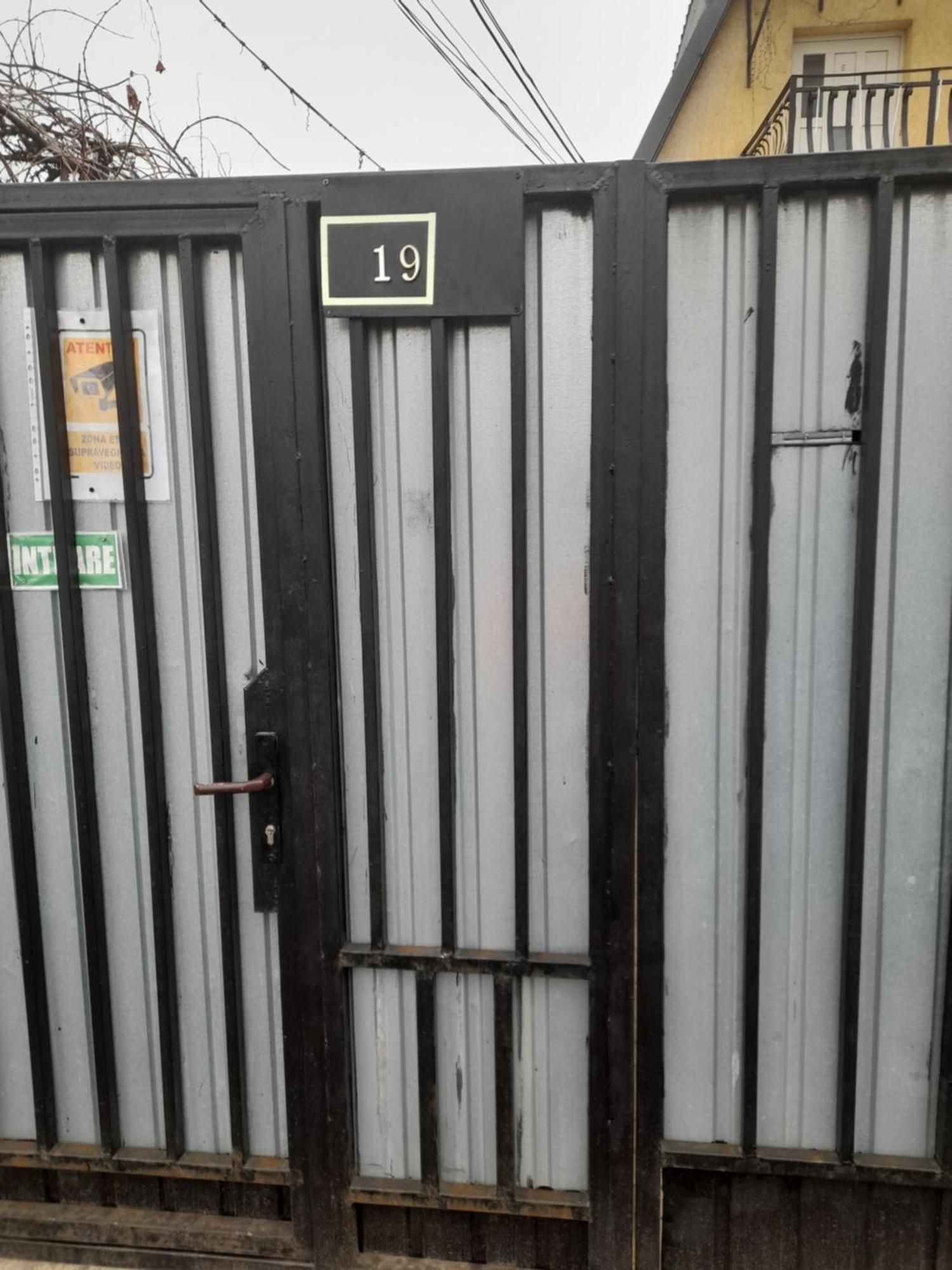 Garsoniera Sic Zona Terapia Zona Linistita La Casa Cu Parcare Cluj-Napoca Exterior foto